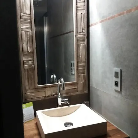 La Boussieroise Bed and Breakfast 4*